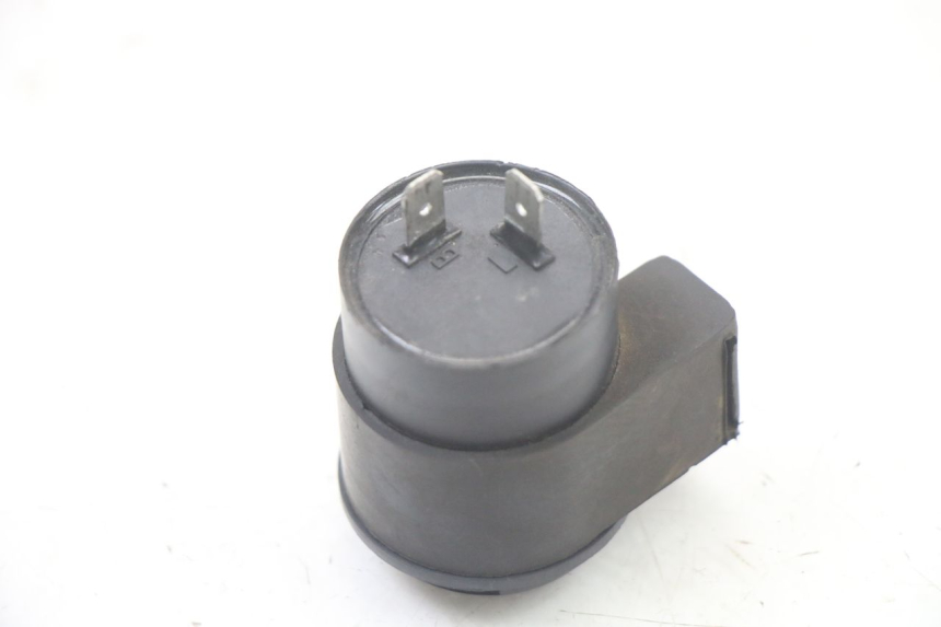 photo de CENTRALE CLIGNOTANTE SYM JET 14 4T 50 (2018 - 2022) - Autre angle de vue