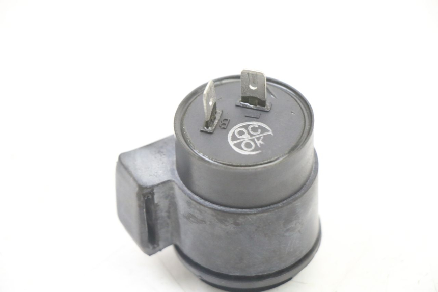 photo de CENTRALE CLIGNOTANTE SYM ORBIT 2 4T 50 (2008 - 2017) - Zoom état d’usage