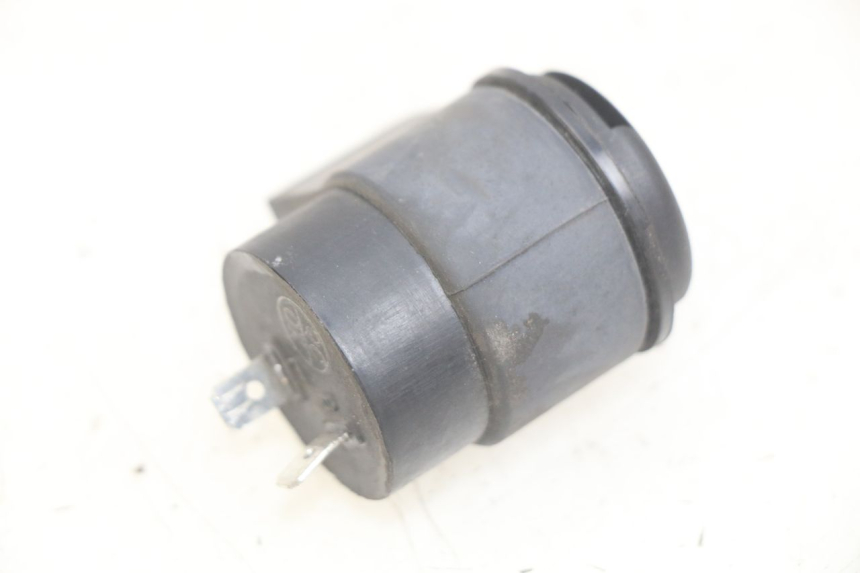 photo de CENTRALE CLIGNOTANTE SYM SYMPHONY 125 (2009 - 2015) - Détail de la pièce