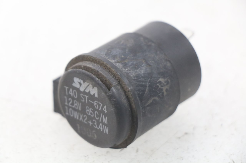 photo de CENTRALE CLIGNOTANTE SYM SYMPHONY 50 (2009 - 2015) - Vue principale