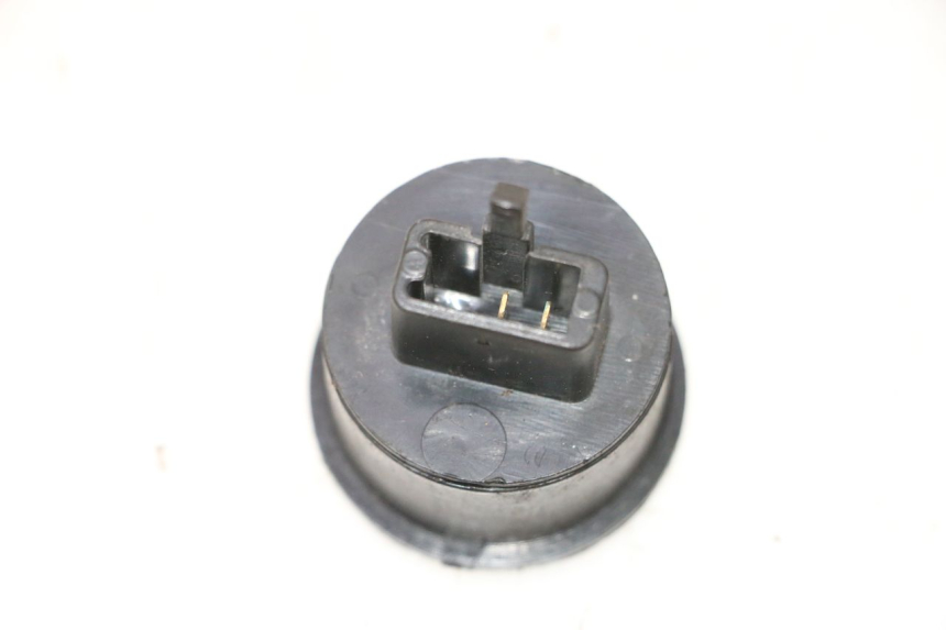 photo de CENTRALE CLIGNOTANTE PEUGEOT TREKKER 50 (1995 - 2004) - Détail de la pièce
