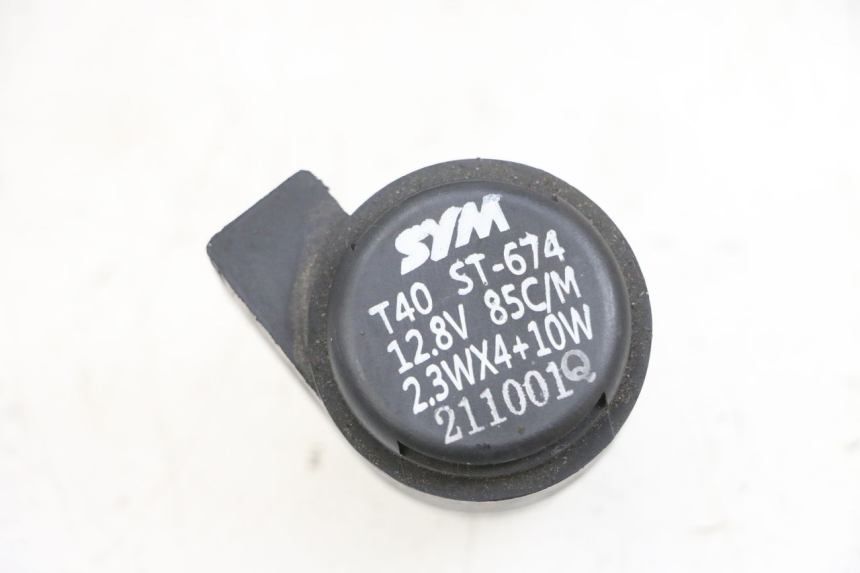 photo de CENTRALE CLIGNOTANTE PEUGEOT TWEET PRO EFI 4T 50 (2021 - 2022) - Détail de la pièce