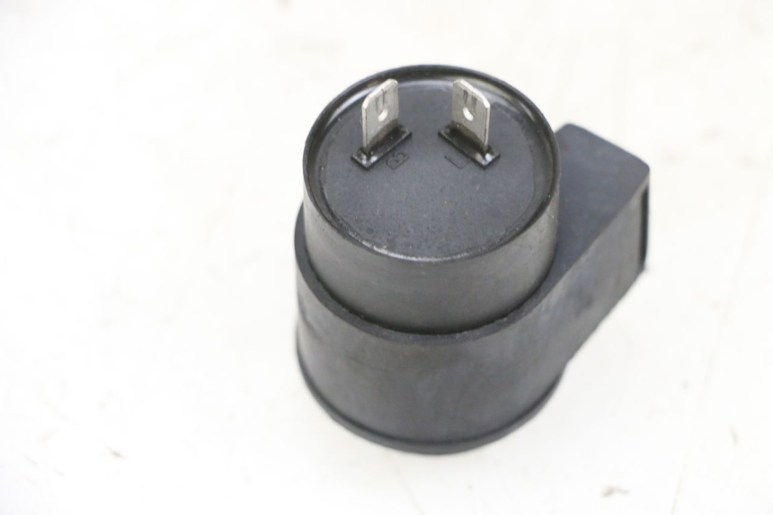 photo de CENTRALE CLIGNOTANTE PEUGEOT TWEET PRO EFI 4T 50 (2021 - 2022) - Autre angle de vue