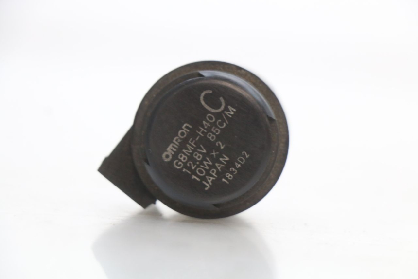 photo de CENTRALE CLIGNOTANTE HONDA WALLAROO DX 50 (1993 - 1996) - Zoom état d’usage