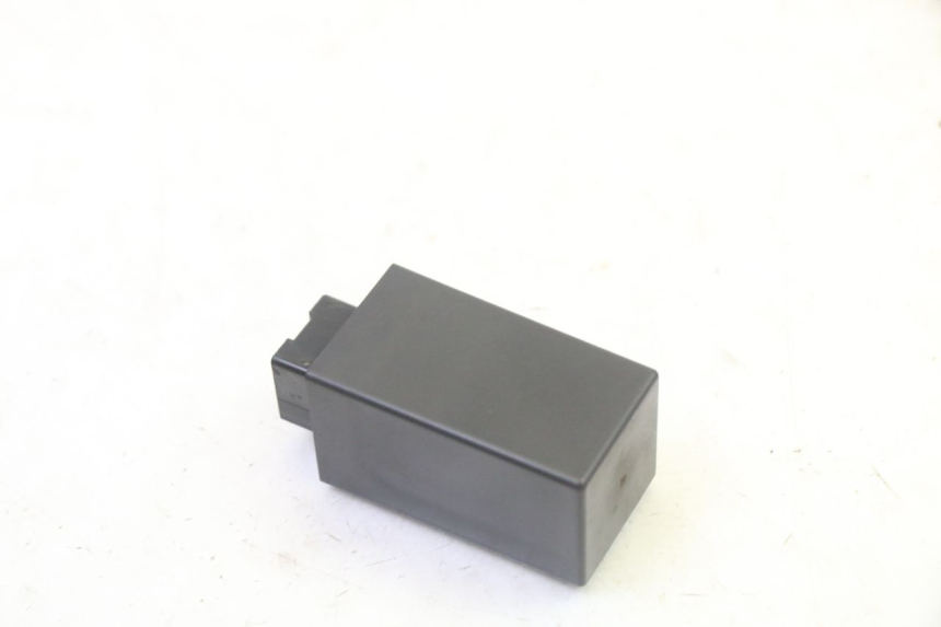 photo de CENTRALE CLIGNOTANTE PIAGGIO XEVO - X EVO 125 (2007 - 2017) - Autre angle de vue