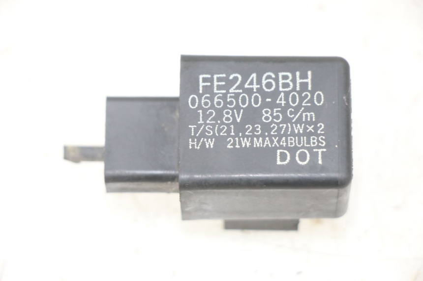 photo de CENTRALE CLIGNOTANTE YAMAHA XJN DIVERSION 600 (2000 - 2003) - Vue principale