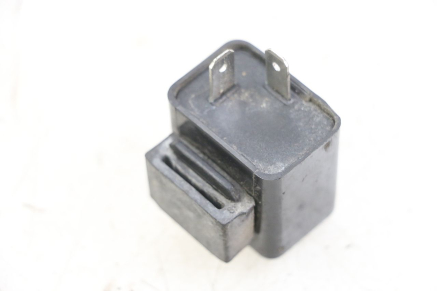 photo de CENTRALE CLIGNOTANTE YAMAHA NEO'S NEOS 2T EASY 50 (2013 - 2016) - Zoom état d’usage