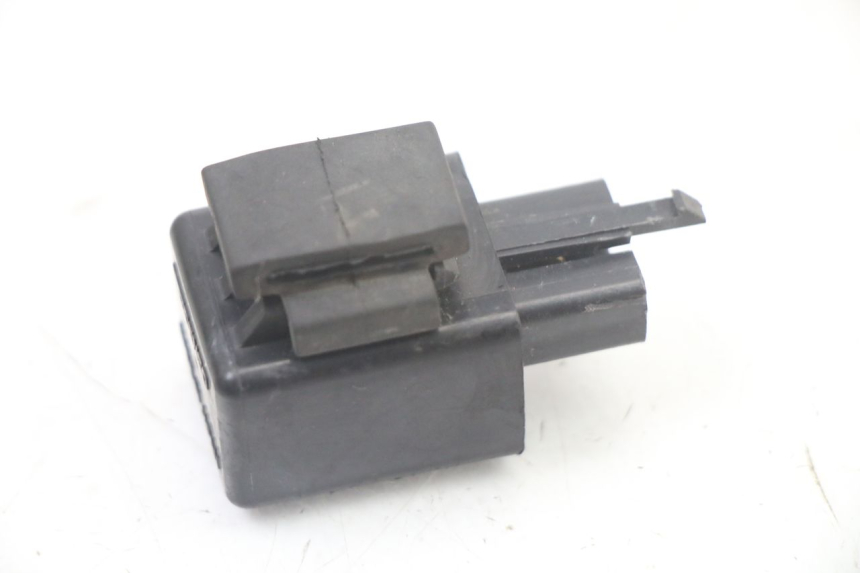 photo de CENTRALE CLIGNOTANTE YAMAHA X-MAX XMAX ABS 250 (2010 - 2014) - Autre angle de vue