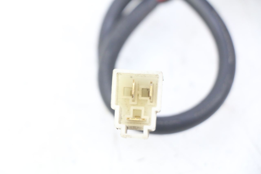 photo de CHARGEUR BATTERIE LVNENG S5 1 (2019 - 2023) - Gros plan technique