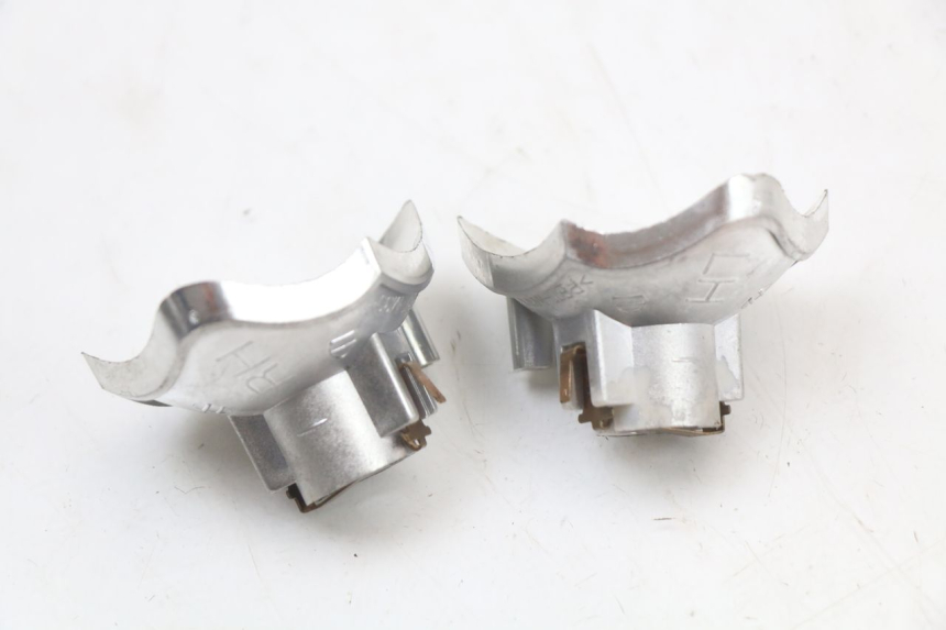 photo de CLIGNOTANT ARRIERE DAELIM A-FOUR 2T 50 (2005 - 2012) - Zoom état d’usage