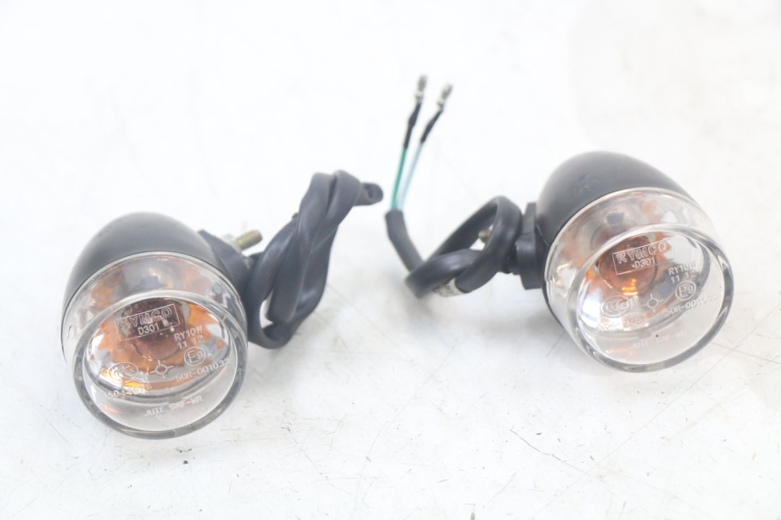 photo de CLIGNOTANT ARRIERE KYMCO AGILITY 4T 50 (2018 - 2022) - Vue principale