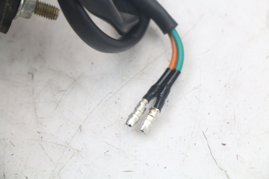 photo de CLIGNOTANT ARRIERE KYMCO AGILITY 4T 50 (2018 - 2022) - État de surface