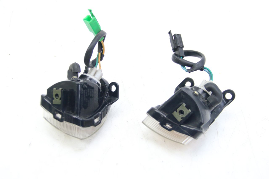 photo de CLIGNOTANT ARRIERE ECCITY ARTELEC 670 1 (2013 - 2017) - Pièce contrôlée