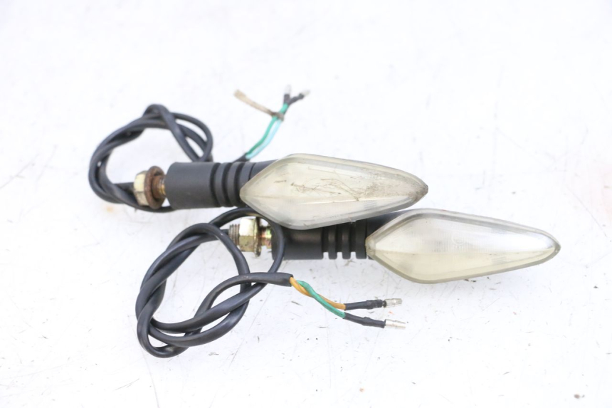 photo de CLIGNOTANT ARRIERE MAG POWER BOMBERS 4T 50 (2016 - 2026) - Zoom état d’usage