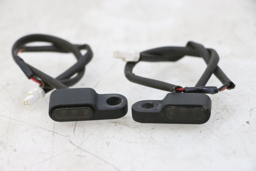 photo de CLIGNOTANT ARRIERE DERBI SENDA SM DRD X-TREME 50 (2011 - 2017) - Pièce contrôlée