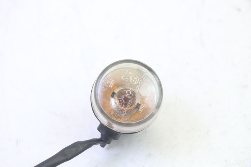 photo de CLIGNOTANT ARRIERE DROIT KYMCO AGILITY 4T 50 (2005 - 2018) - Zoom état d’usage