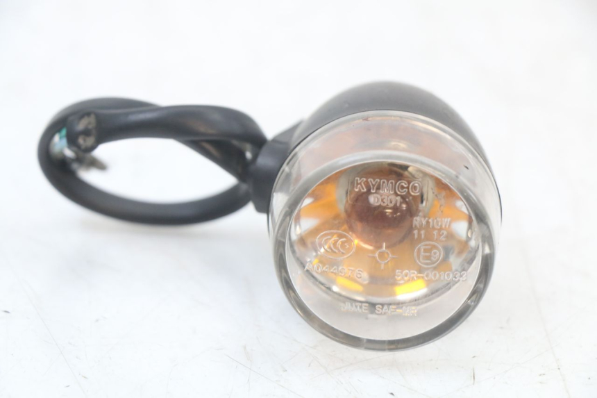 photo de CLIGNOTANT ARRIERE DROIT KYMCO AGILITY FR 2T 50 (2012 - 2017) - Détail de la pièce