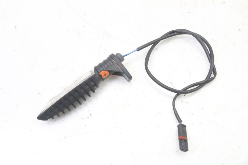 photo de CLIGNOTANT ARRIERE DROIT BMW S RR ABS S1000RR 1000 (2015 - 2018) - Zoom état d’usage