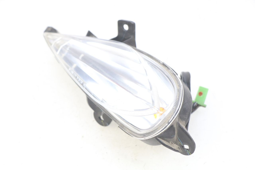 photo de CLIGNOTANT ARRIERE DROIT YAMAHA D'ELIGHT DELIGHT 115 (2013 - 2017) - Gros plan technique