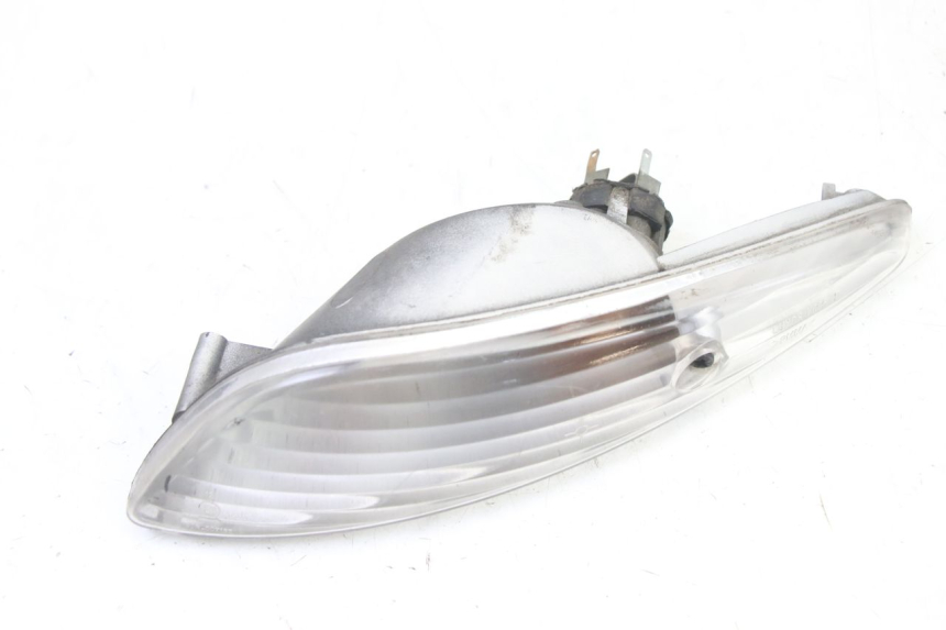 photo de CLIGNOTANT ARRIERE DROIT PEUGEOT ELYSEO 125 (1999 - 2004) - Zoom état d’usage