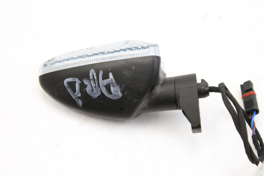 photo de CLIGNOTANT ARRIERE DROIT BMW F GS K81 850 (2018 - 2023) - Autre angle de vue