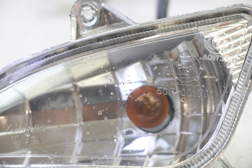 photo de CLIGNOTANT ARRIERE DROIT BTC FELICE SPORT 50 - Zoom état d’usage