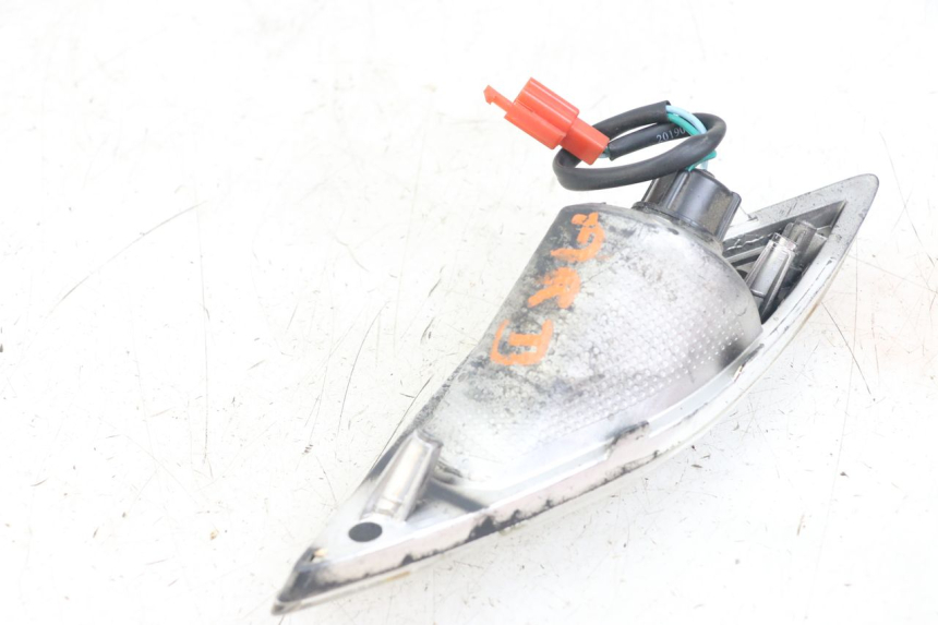 photo de CLIGNOTANT ARRIERE DROIT SYM FIDDLE 3 III 125 (2014 - 2020) - Autre angle de vue