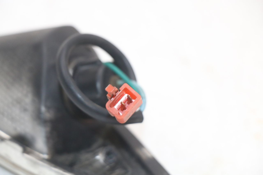 photo de CLIGNOTANT ARRIERE DROIT SYM FIDDLE 3 III 50 (2014 - 2020) - Points de fixation