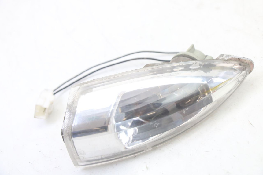 photo de CLIGNOTANT ARRIERE DROIT PIAGGIO FLY 2T 50 (2004 - 2017) - Vue principale