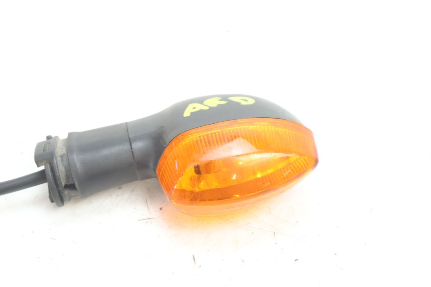 photo de CLIGNOTANT ARRIERE DROIT YAMAHA FZ8 800 (2010 - 2016) - Détail de la pièce