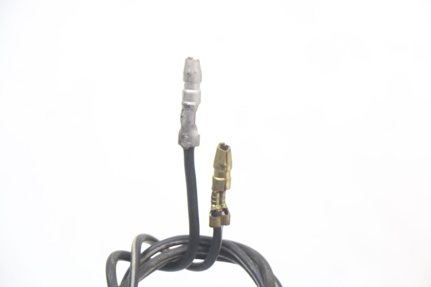 photo de CLIGNOTANT ARRIERE DROIT SUZUKI GN 125 (1997 - 2000) - Vue d’ensemble