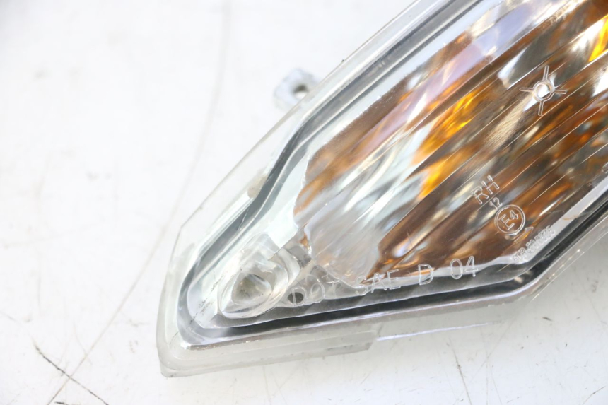 photo de CLIGNOTANT ARRIERE DROIT KYMCO GRAND DINK 125 (2008 - 2014) - Points de fixation