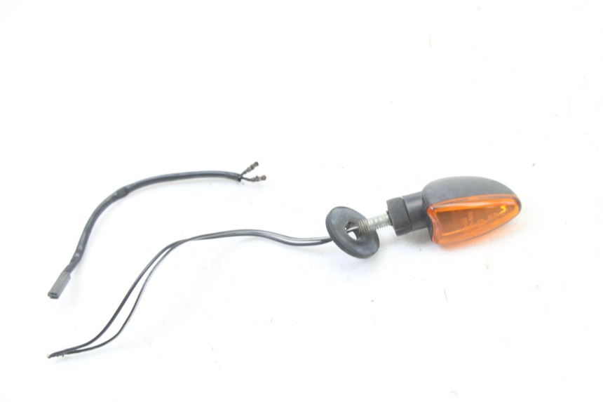 photo de CLIGNOTANT ARRIERE DROIT SUZUKI GS GSE 500 (2001 - 2003) - Vue principale