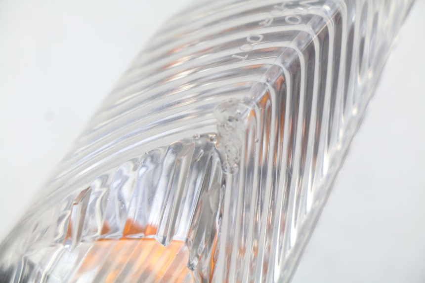 photo de CLIGNOTANT ARRIERE DROIT SUZUKI GSX-R GSXR 750 (2011 - 2016) - État de surface