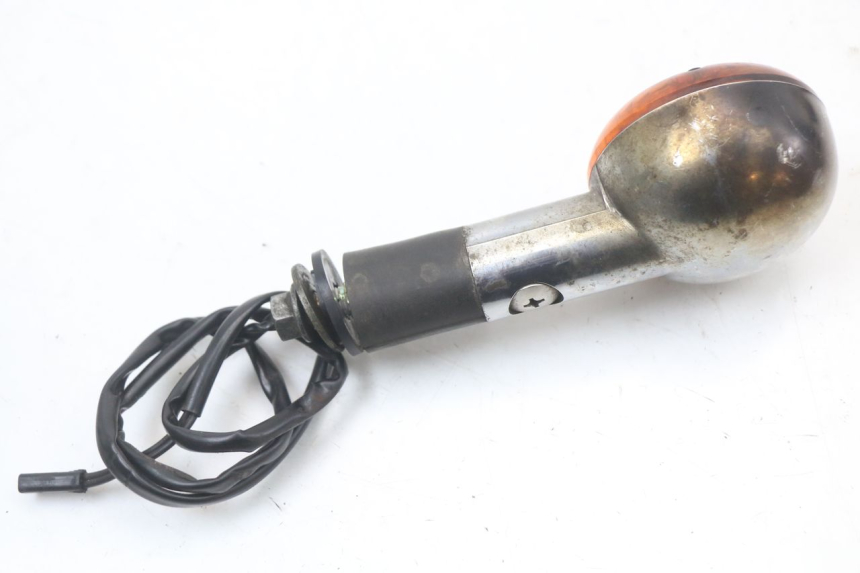 photo de CLIGNOTANT ARRIERE DROIT SUZUKI GZ MARAUDER 125 (1998 - 2004) - Vue d’ensemble