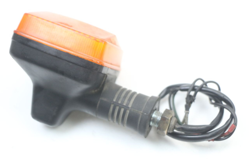 photo de CLIGNOTANT ARRIERE DROIT KAWASAKI KDX 125 (1990 - 1991) - Zoom état d’usage