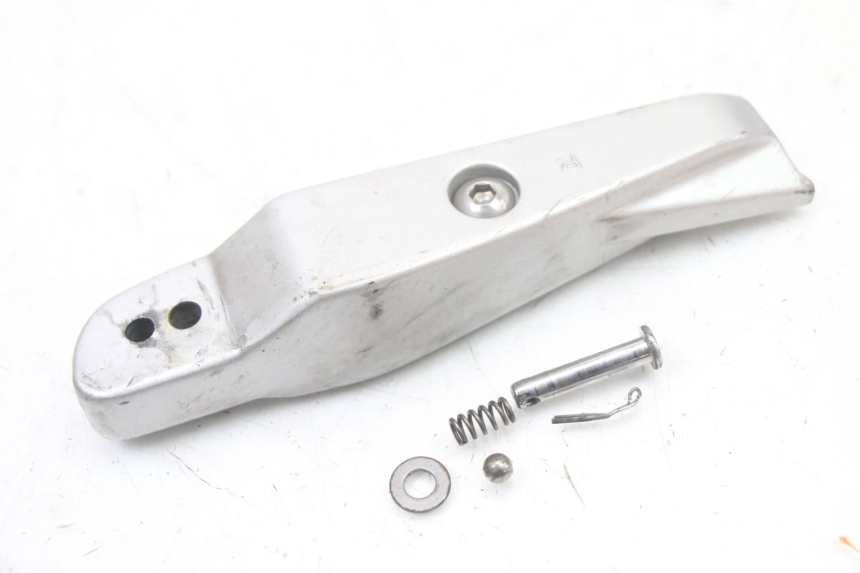 photo de CLIGNOTANT ARRIERE DROIT KYMCO XCITING 500 (2007 - 2010) - Autre angle de vue