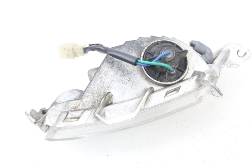 photo de CLIGNOTANT ARRIERE DROIT KYMCO LIKE 2T 50 (2009 - 2018) - Zoom état d’usage