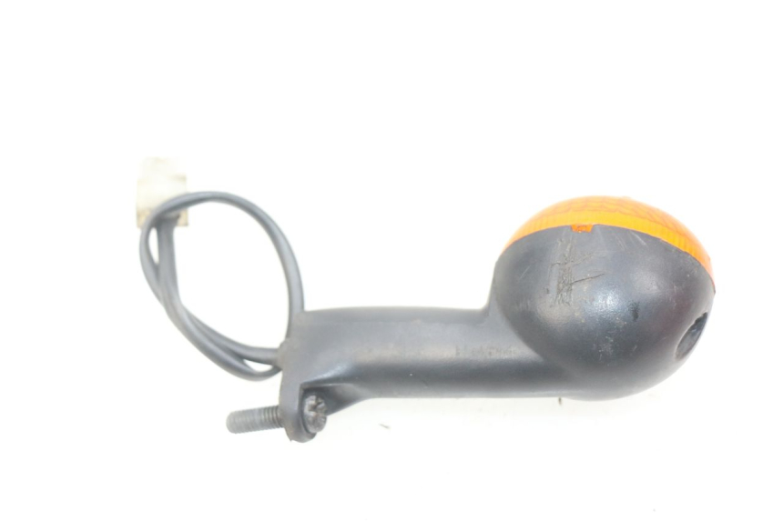 photo de CLIGNOTANT ARRIERE DROIT PEUGEOT LUDIX 2 PRO 4T 50 (2008 - 2013) - Zoom état d’usage