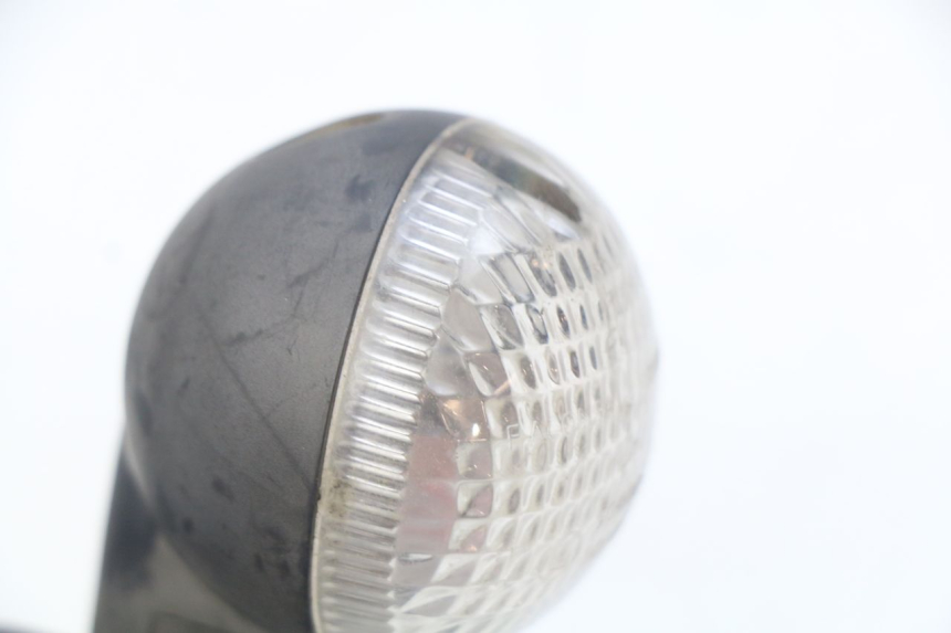 photo de CLIGNOTANT ARRIERE DROIT PEUGEOT LUDIX 50 (2005 - 2007) - Détail de la pièce