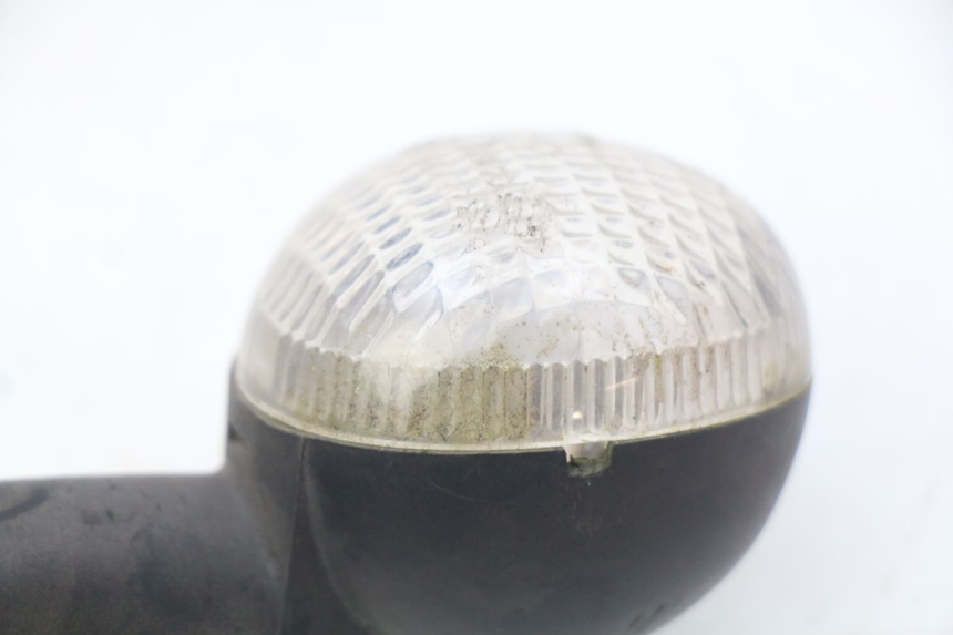 photo de CLIGNOTANT ARRIERE DROIT PEUGEOT LUDIX 50 (2005 - 2007) - Zoom état d’usage