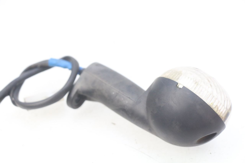 photo de CLIGNOTANT ARRIERE DROIT PEUGEOT LUDIX 50 (2005 - 2007) - Autre angle de vue