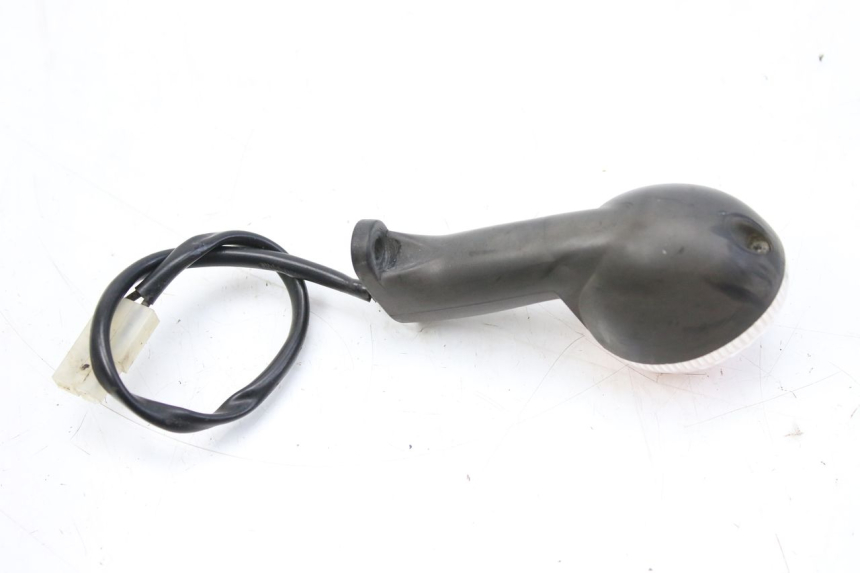 photo de CLIGNOTANT ARRIERE DROIT PEUGEOT LUDIX 50 (2008 - 2017) - Autre angle de vue