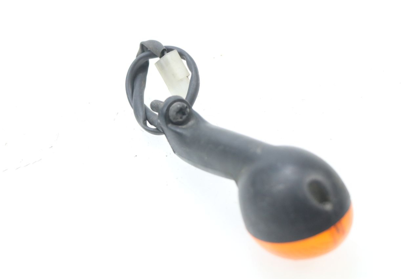 photo de CLIGNOTANT ARRIERE DROIT PEUGEOT LUDIX ONE 50 (2005 - 2008) - Détail de la pièce