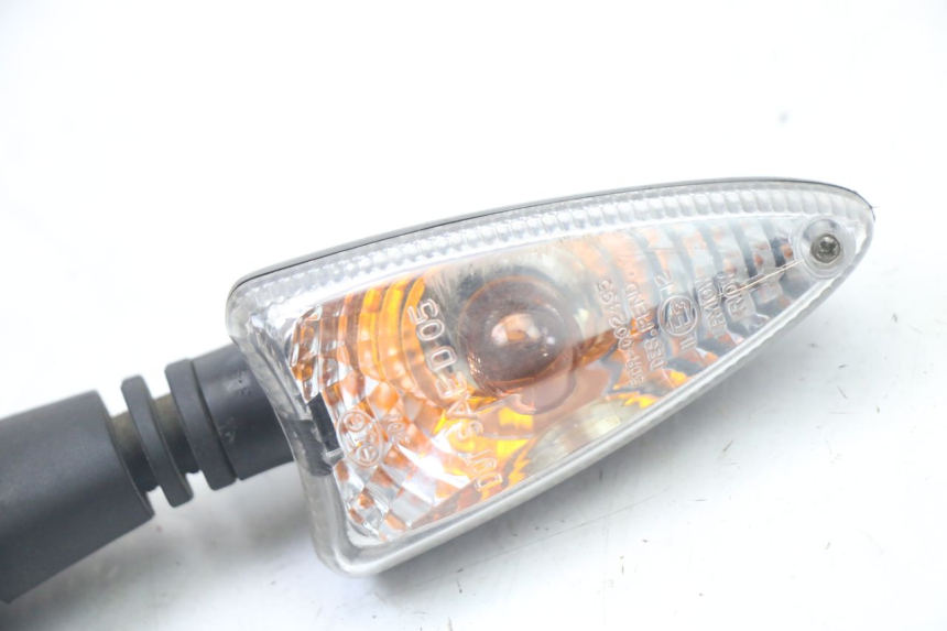 photo de CLIGNOTANT ARRIERE DROIT PIAGGIO MP3 500 (2014 - 2017) - Détail de la pièce