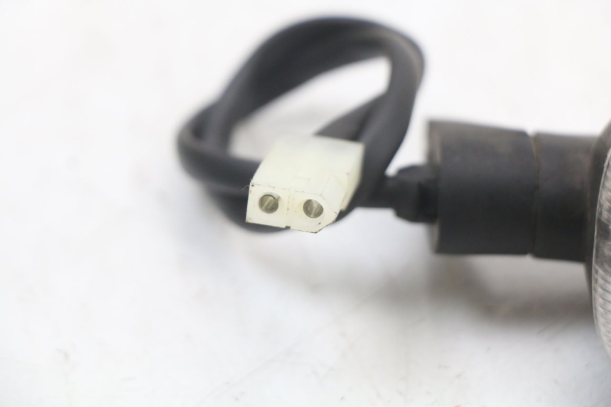 photo de CLIGNOTANT ARRIERE DROIT MOTO GUZZI NORGE 8V GT 1200 (2011 - 2016) - Points de fixation