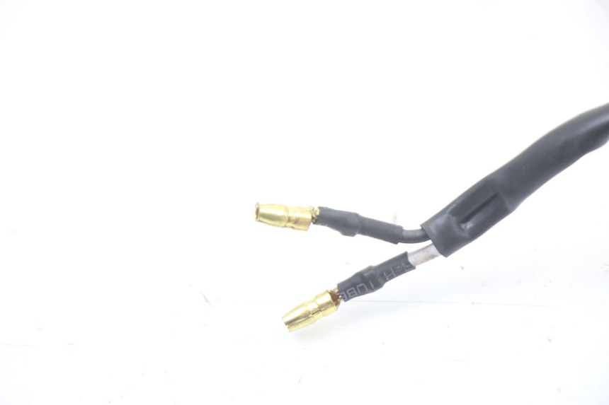 photo de CLIGNOTANT ARRIERE DROIT PIAGGIO NRG POWER PUREJET 50 (2018 - 2021) - Gros plan technique