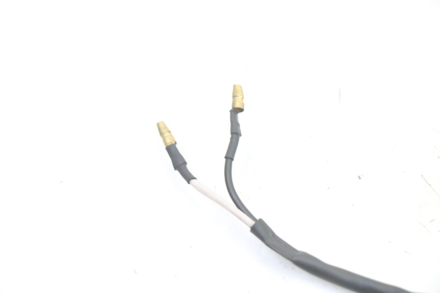 photo de CLIGNOTANT ARRIERE DROIT PIAGGIO NRG POWER PUREJET 50 (2018 - 2021) - Autre angle de vue