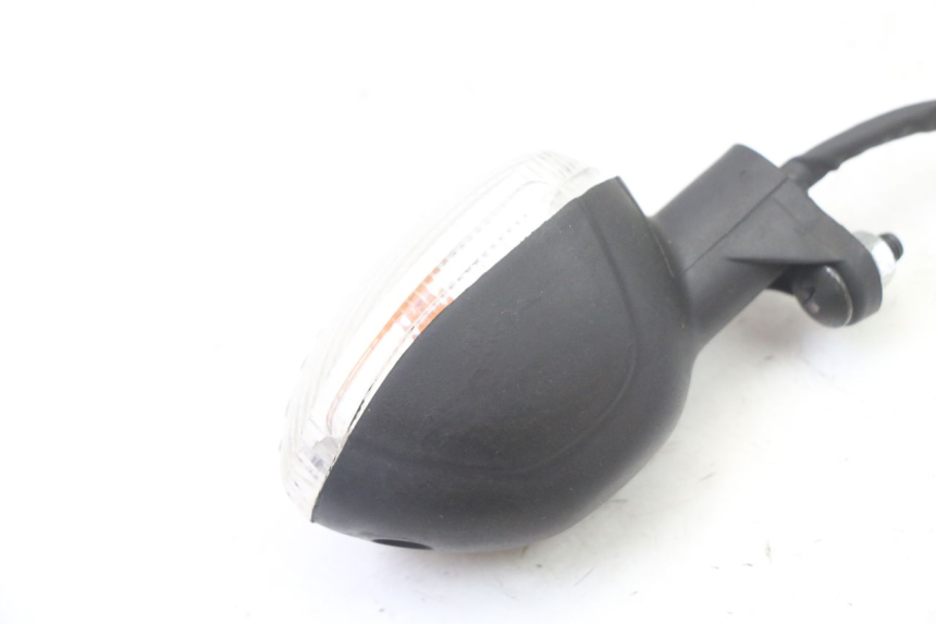 photo de CLIGNOTANT ARRIERE DROIT PIAGGIO NRG POWER PUREJET 50 (2018 - 2021) - Vue d’ensemble