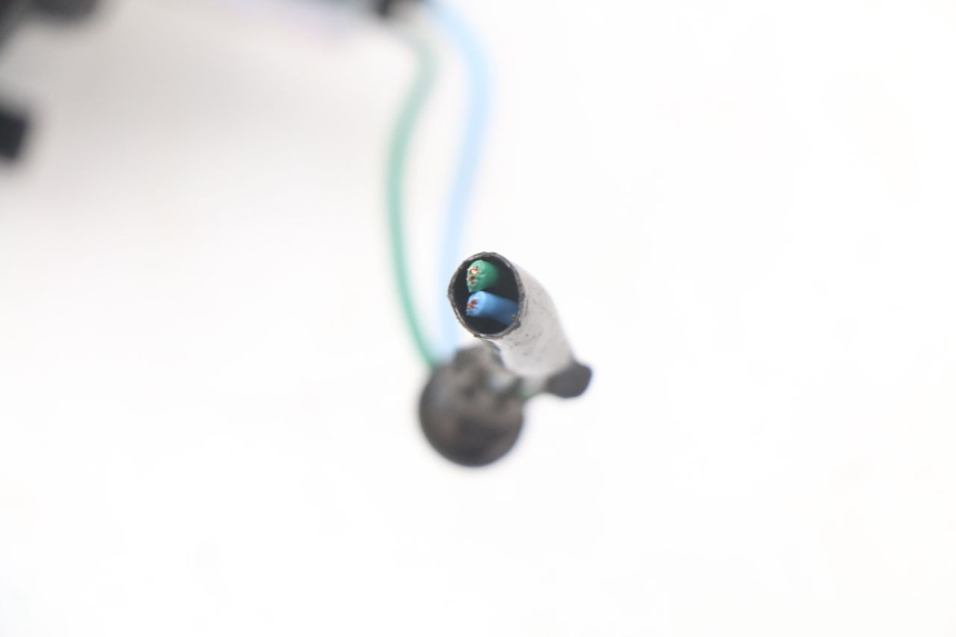 photo de CLIGNOTANT ARRIERE DROIT HONDA PCX (JF47) 125 (2012 - 2013) - Détail de la pièce